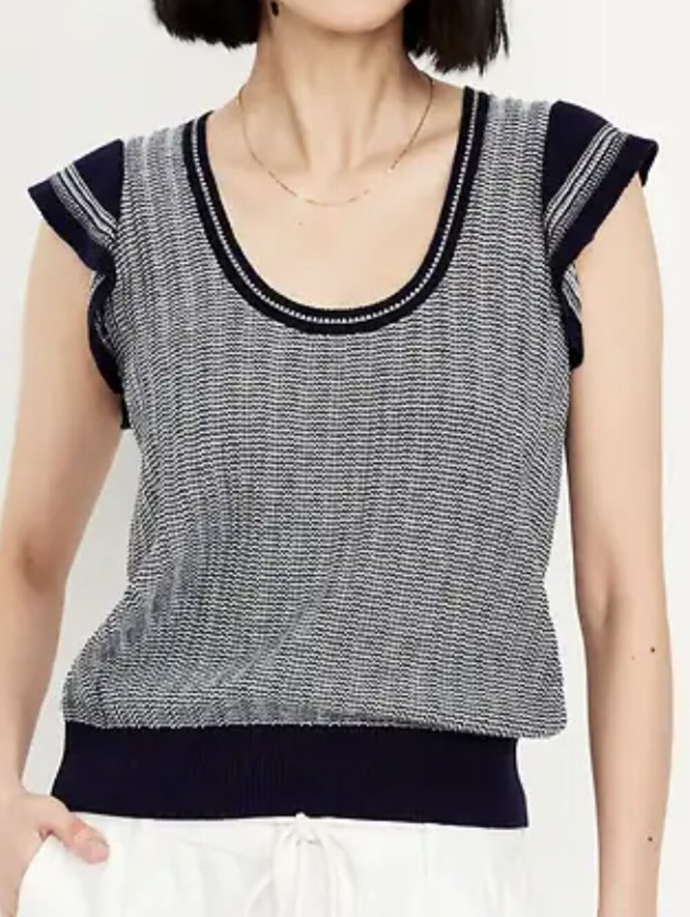 EUC Old Navy Black and White Knit Ruffle Sleeve Sweater Top